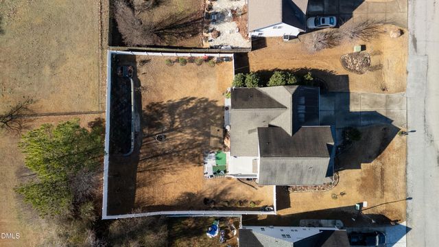 138 River Knoll Drive, Clayton, NC 27527