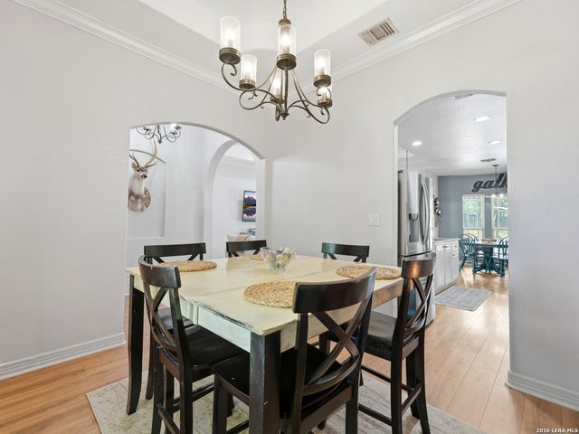 505 County Road 3822, San Antonio, TX 78253