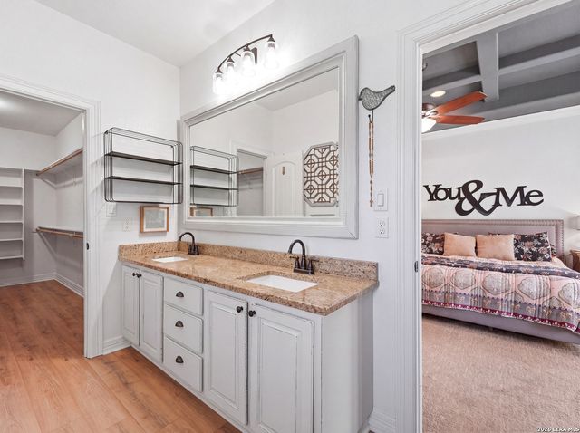 505 County Road 3822, San Antonio, TX 78253