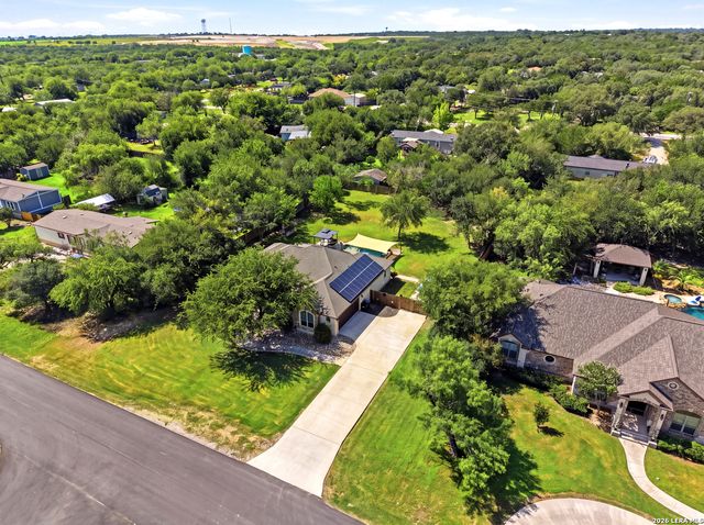 505 County Road 3822, San Antonio, TX 78253