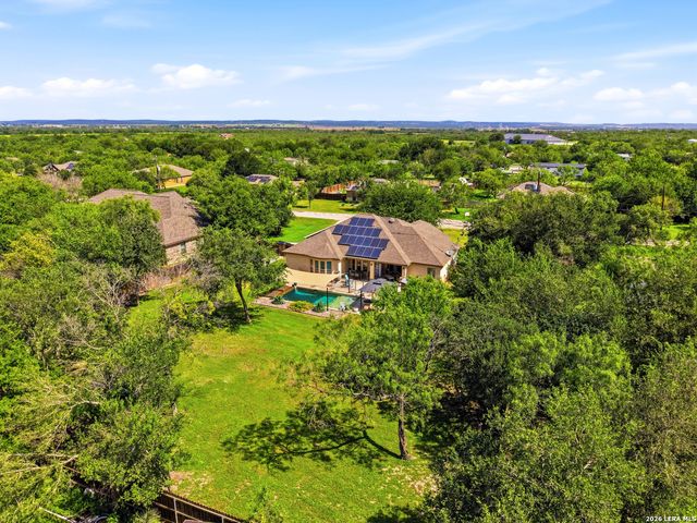 505 County Road 3822, San Antonio, TX 78253