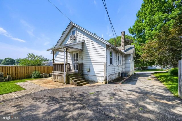 517 ELMWOOD RD, Baltimore, MD 21206