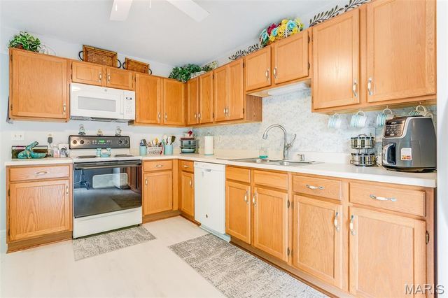 648 High School Street, Collinsville, IL 62234