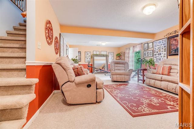 648 High School Street, Collinsville, IL 62234