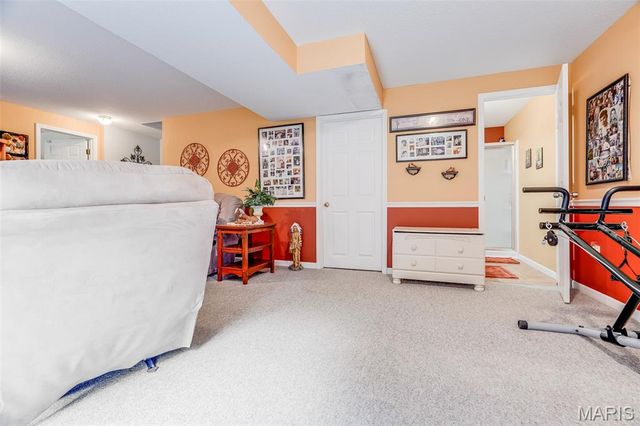 648 High School Street, Collinsville, IL 62234