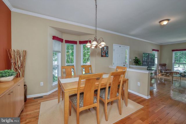 28 TANKARD LN, Washington Crossing, PA 18977