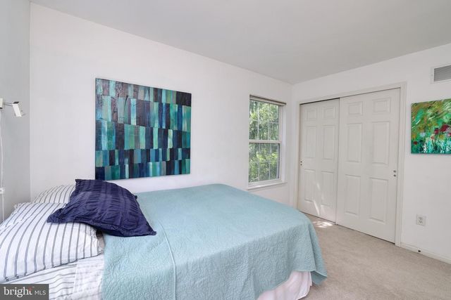28 TANKARD LN, Washington Crossing, PA 18977
