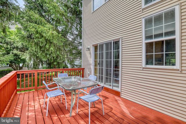 28 TANKARD LN, Washington Crossing, PA 18977