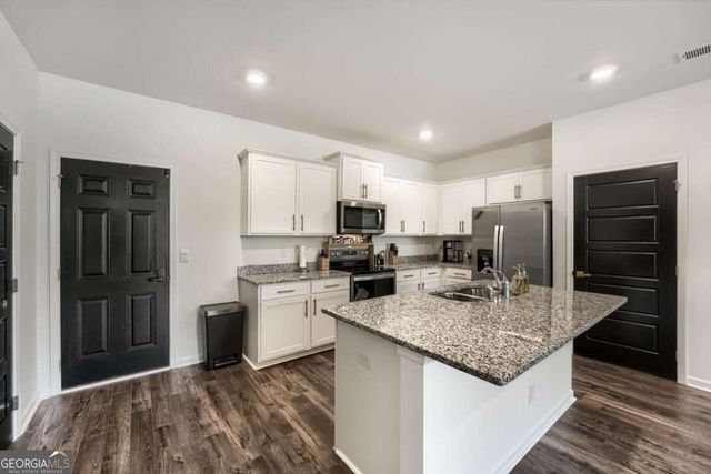 723 Aura Trail, Lawrenceville, GA 30045