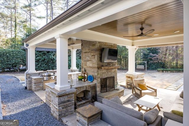 4922 Brittany Drive, Macon, GA 31210