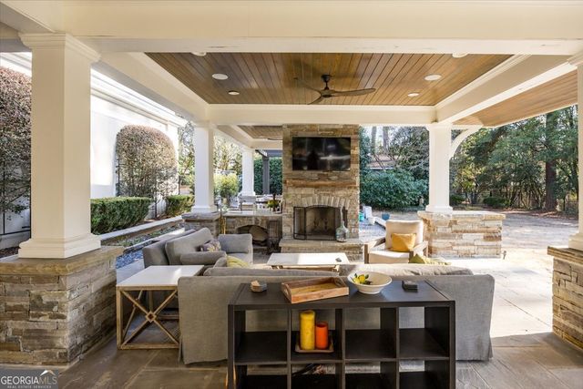 4922 Brittany Drive, Macon, GA 31210