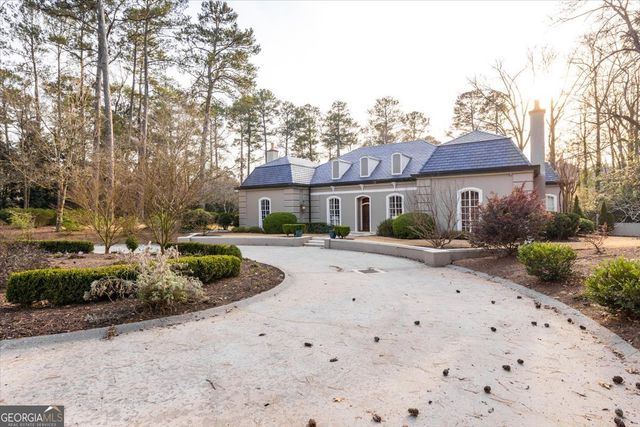 4922 Brittany Drive, Macon, GA 31210