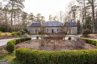 4922 Brittany Drive, Macon, GA 31210