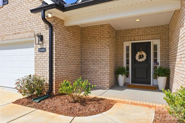 1005 Piper Meadows Drive 1, Waxhaw, NC 28173