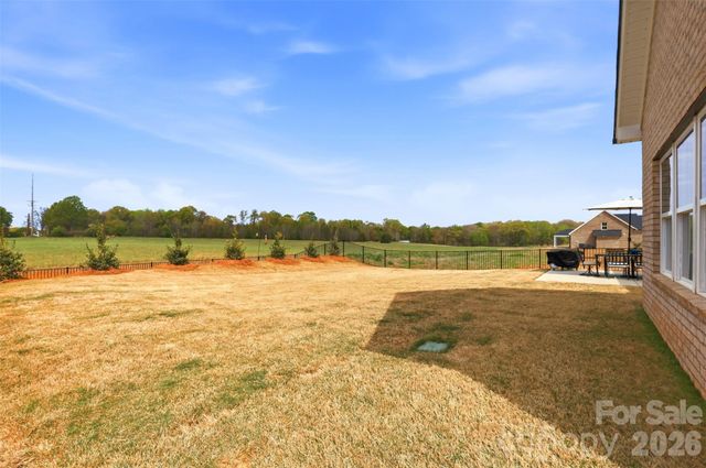 1005 Piper Meadows Drive 1, Waxhaw, NC 28173