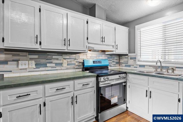 4792 Wyoming Cir NE, Salem, OR 97305