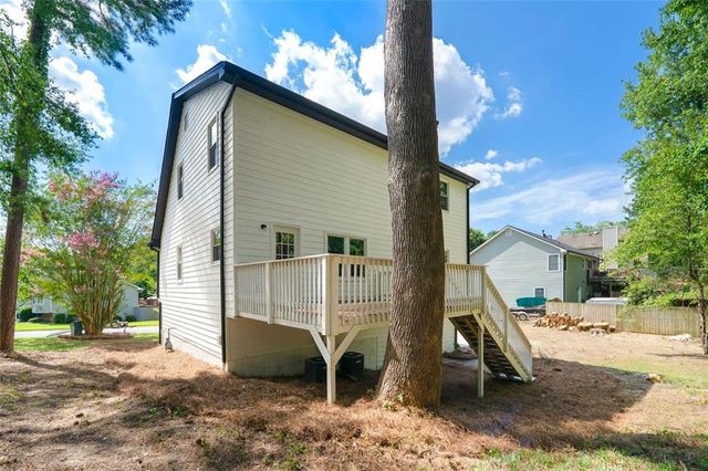 2029 WINSBURG NW Drive, Kennesaw, GA 30144