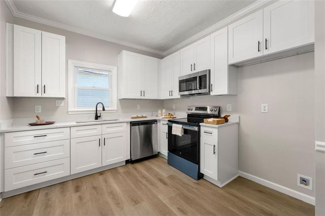 2029 WINSBURG NW Drive, Kennesaw, GA 30144