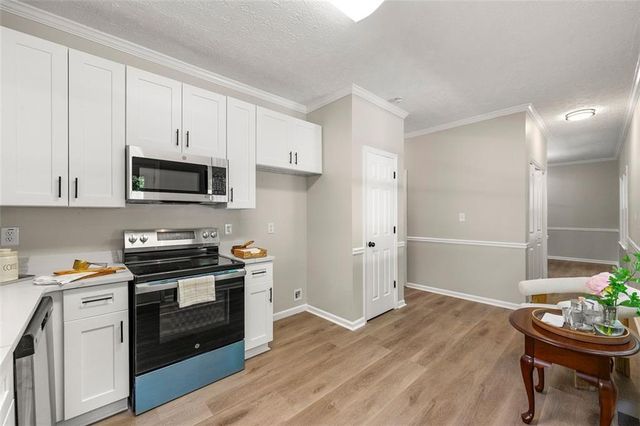2029 WINSBURG NW Drive, Kennesaw, GA 30144