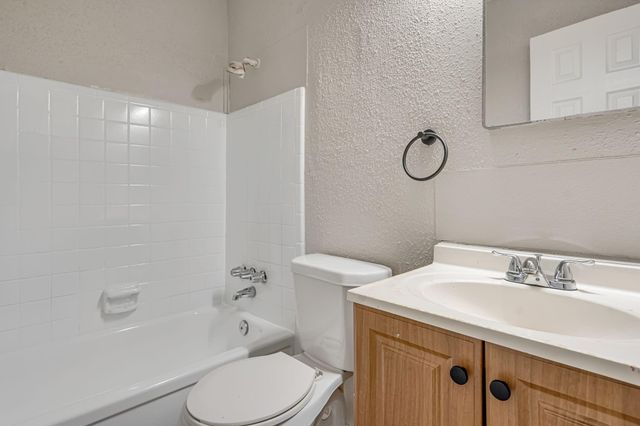 4720 Carmen Street A, Houston, TX 77033