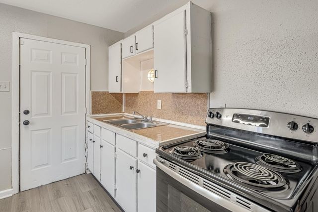 4720 Carmen Street A, Houston, TX 77033