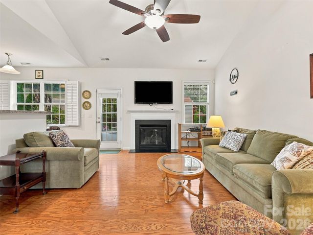 78 Brookstone Court, Hendersonville, NC 28792