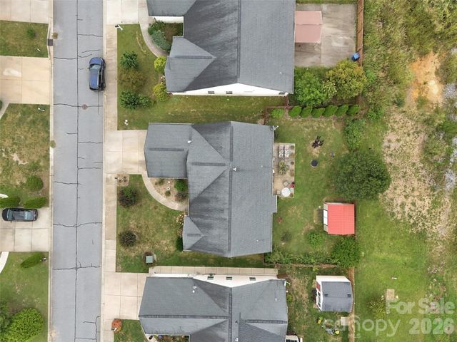78 Brookstone Court, Hendersonville, NC 28792