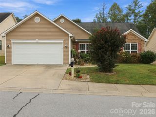 78 Brookstone Court, Hendersonville, NC 28792