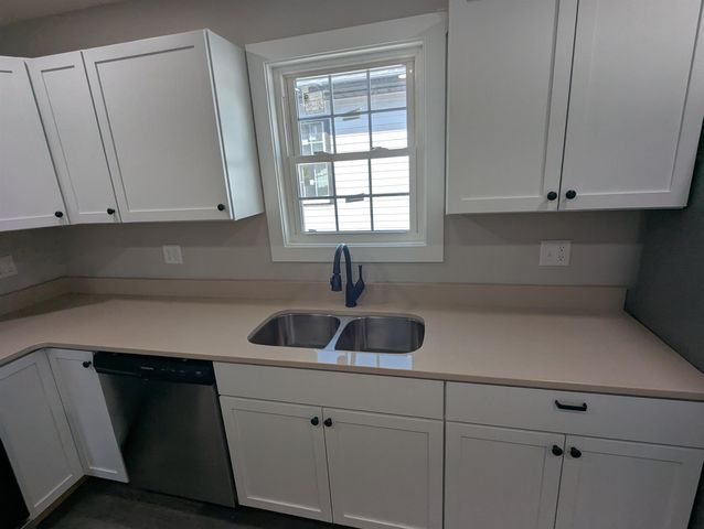 2208 24th Avenue, Fort Wayne, IN 46802