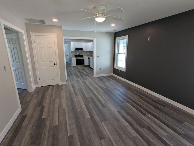 2208 24th Avenue, Fort Wayne, IN 46802