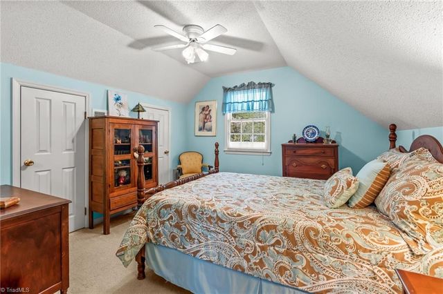 4 Bradsher Court, Randleman, NC 27317