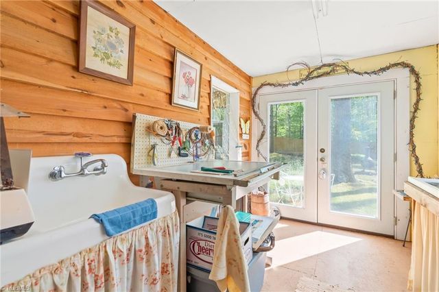 4 Bradsher Court, Randleman, NC 27317