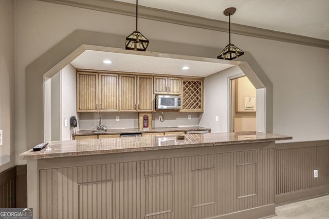 105 Meadow Trail, Social Circle, GA 30025