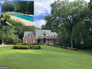 105 Meadow Trail, Social Circle, GA 30025