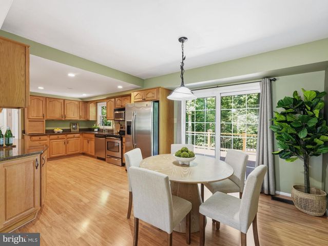 12036 WILLOWOOD DR, Woodbridge, VA 22192