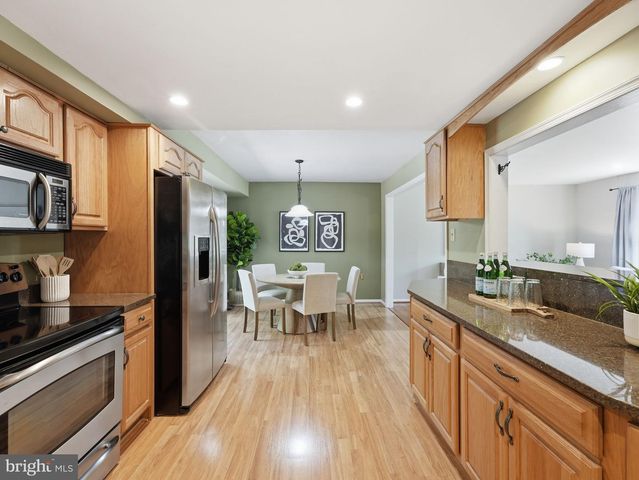 12036 WILLOWOOD DR, Woodbridge, VA 22192