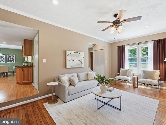 12036 WILLOWOOD DR, Woodbridge, VA 22192