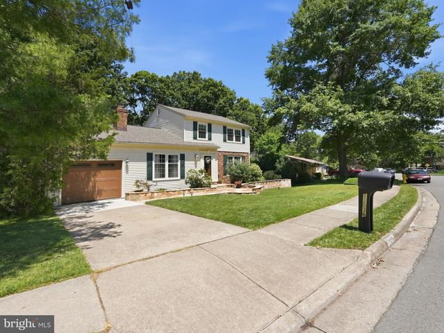 12036 WILLOWOOD DR, Woodbridge, VA 22192