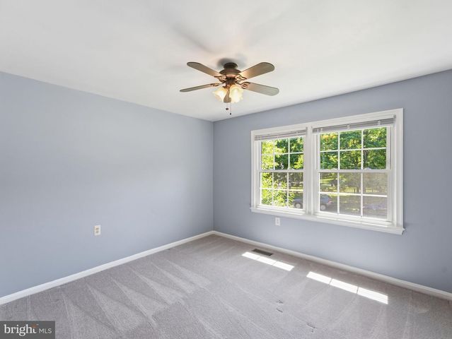 12036 WILLOWOOD DR, Woodbridge, VA 22192