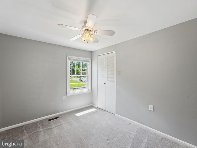 12036 WILLOWOOD DR, Woodbridge, VA 22192