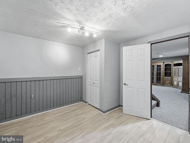 12036 WILLOWOOD DR, Woodbridge, VA 22192