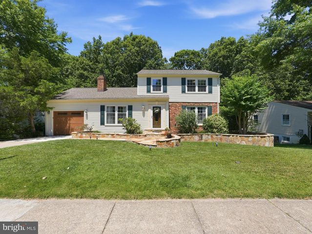 12036 WILLOWOOD DR, Woodbridge, VA 22192