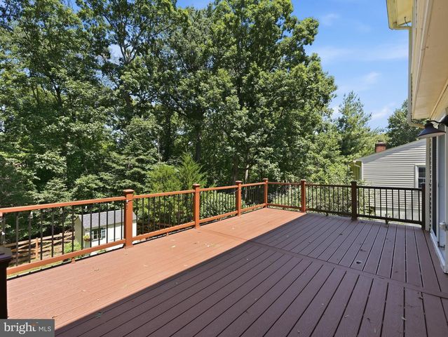 12036 WILLOWOOD DR, Woodbridge, VA 22192