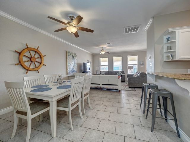 1833 S 11th St F2, Port Aransas, TX 78373