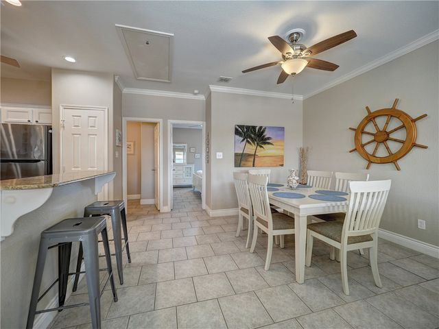 1833 S 11th St F2, Port Aransas, TX 78373