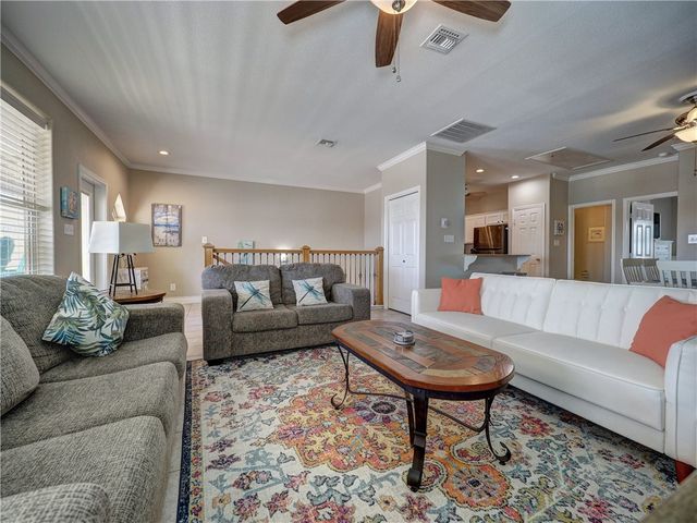 1833 S 11th St F2, Port Aransas, TX 78373