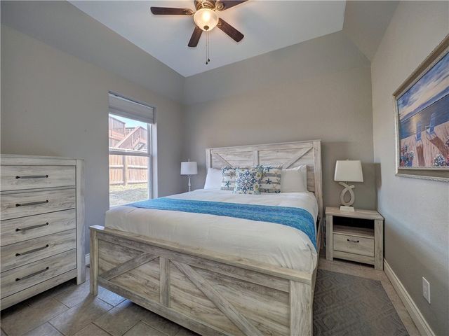 1833 S 11th St F2, Port Aransas, TX 78373