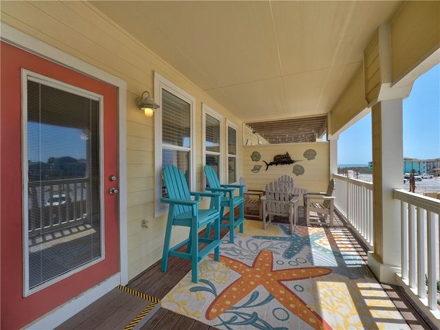 1833 S 11th St F2, Port Aransas, TX 78373