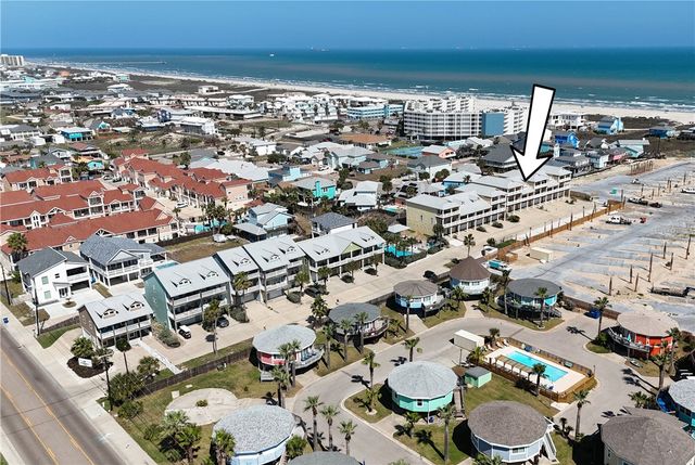 1833 S 11th St F2, Port Aransas, TX 78373