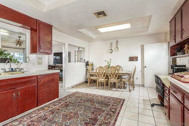 166 Via De Laurencio, Chula Vista, CA 91910